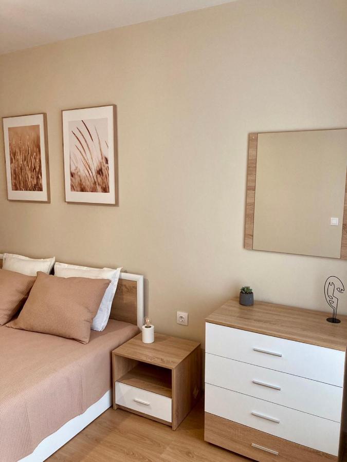 Pearl Apartments Μπουργκάς Εξωτερικό φωτογραφία